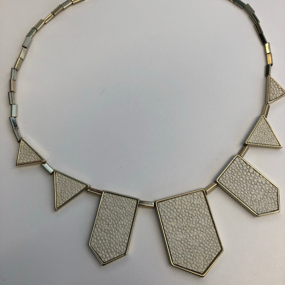 House of Harlow 1960 Necklace